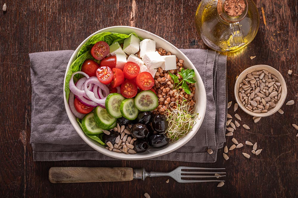 healthy-greek-salad-in-alternative-version-for-peo-resize.jpg